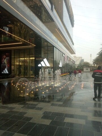  Office Space For Sale in Sector 61