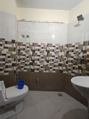 Attached Bathroom in 3 BHK Apartment at M3M Atrium, Sector 57 – for Rent