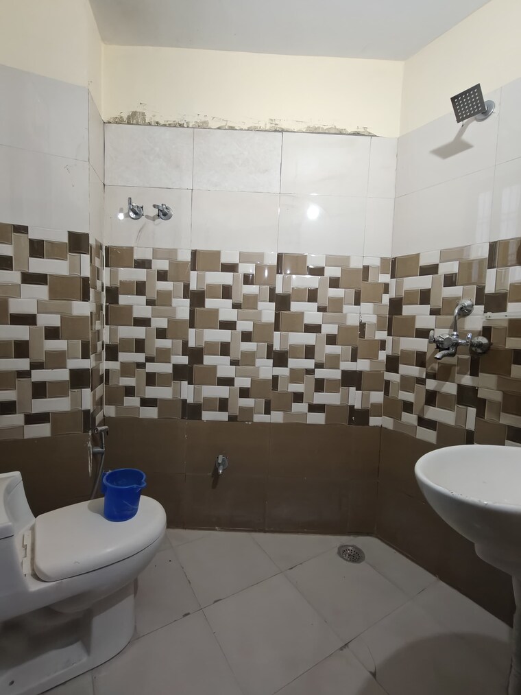 Attached Bathroom, m3m-atrium 3 Bedroom 2100 Sq.Ft. Apartment In Sector 57 Gurgaon 9615707