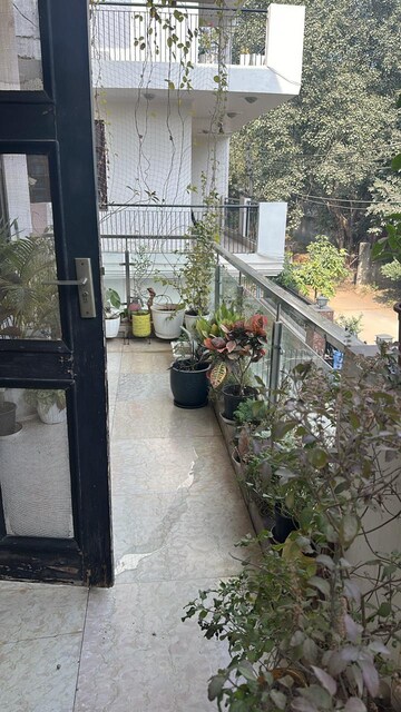 Balcony in 3 BHK Builder Floor at Sector 23a – for Rent