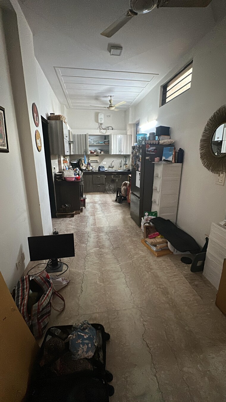 Living Room, sector 23a 3 Bedroom 1800 Sq.Ft. Builder Floor In Sector 23a Gurgaon 9615706