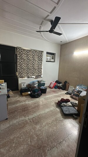 Living Room in 3 BHK Builder Floor at Sector 23a – for Rent