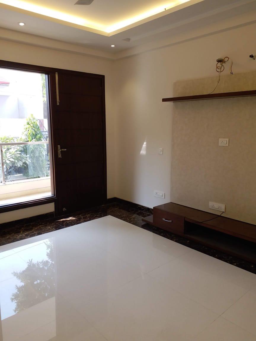 3 BHK + Extra Room 1950 Sq.Ft. Apartment in Kohli One Malibu Town