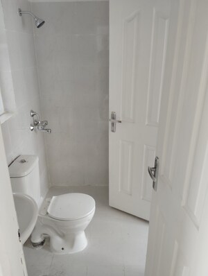 Bathroom in 4 BHK Builder Floor at BPTP Parkland Pride, Sector 77 – for Sale