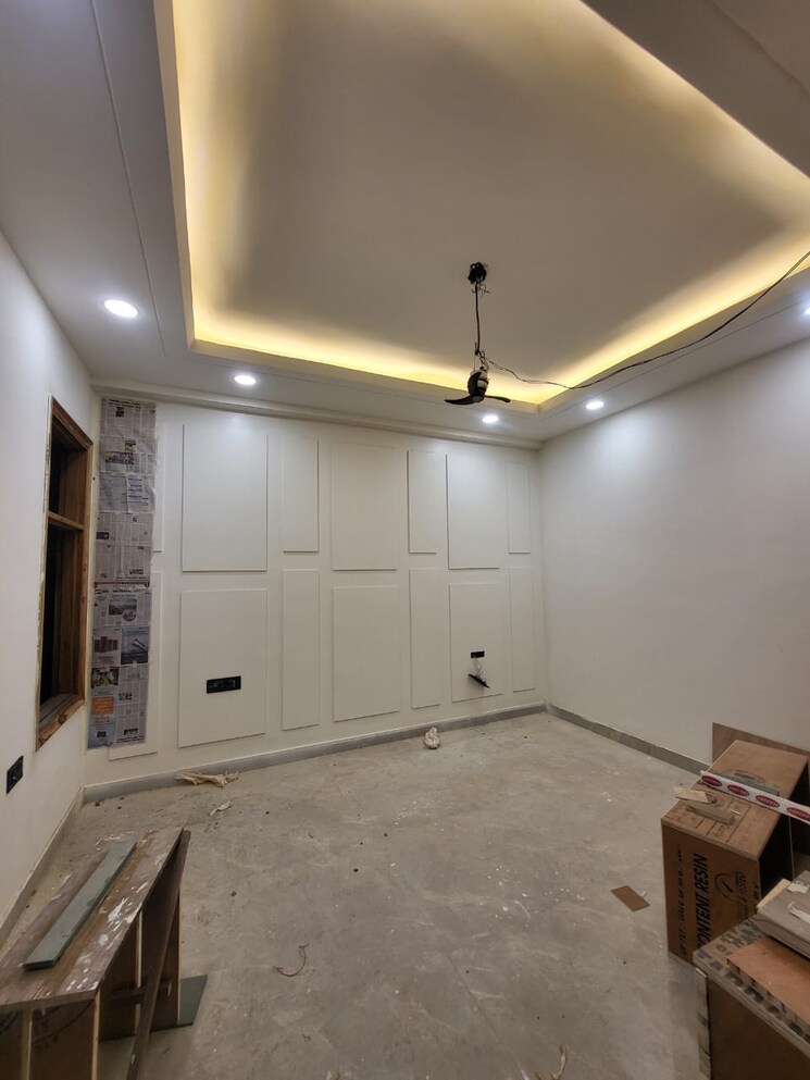 Room, green fields colony 4 Bedroom 2430 Sq.Ft. Builder Floor In Green Fields Colony Faridabad 9615723