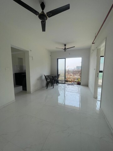 Living Room in 1.5 BHK Apartment at Dombivli East – for Sale