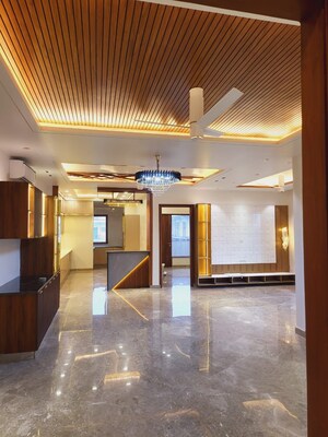 Living Room in 5 BHK Builder Floor at Green Fields Colony – for Sale