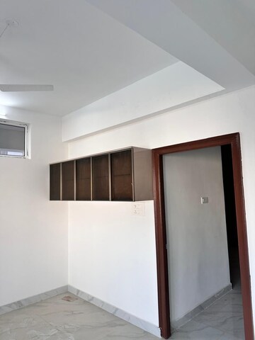 Room in 3 BHK Apartment at Golden Gate Golden Habitat, Madhapur – for Rent