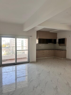 Room in 3 BHK Apartment at Golden Gate Golden Habitat, Madhapur – for Rent