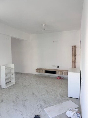 Room in 3 BHK Apartment at Golden Gate Golden Habitat, Madhapur – for Rent