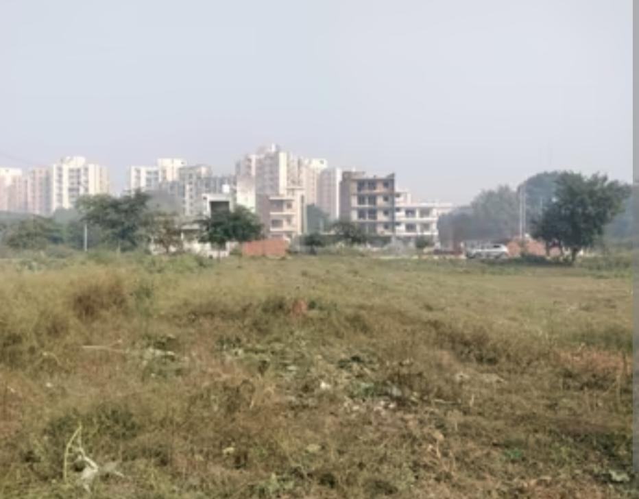 Plot For Sale in Sector 83 Huda Plot 