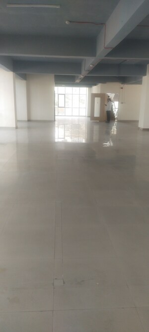  Warehouse For Rent in Bajsons Industrial Estate, Chakala