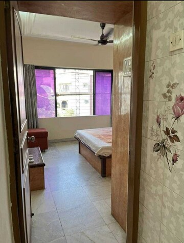 Room in  Pg at Kandivali West – for Rent