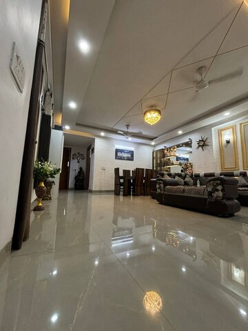 Living Room in 4 BHK Builder Floor at Saket – for Rent