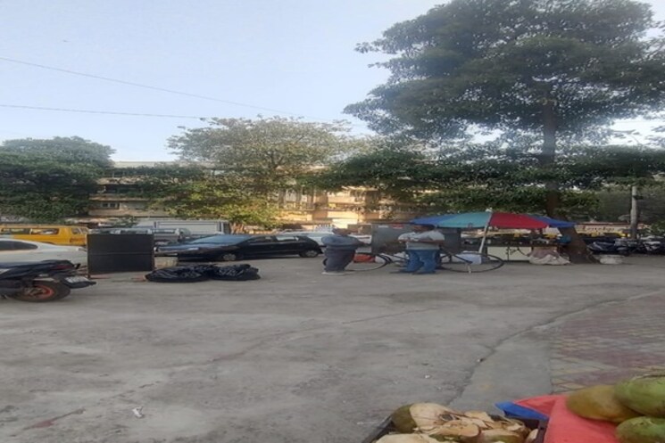  Parking, new-shankar-premises-chs Commercial Shop 225 Sq.Ft. In Dadar West Mumbai 9616017