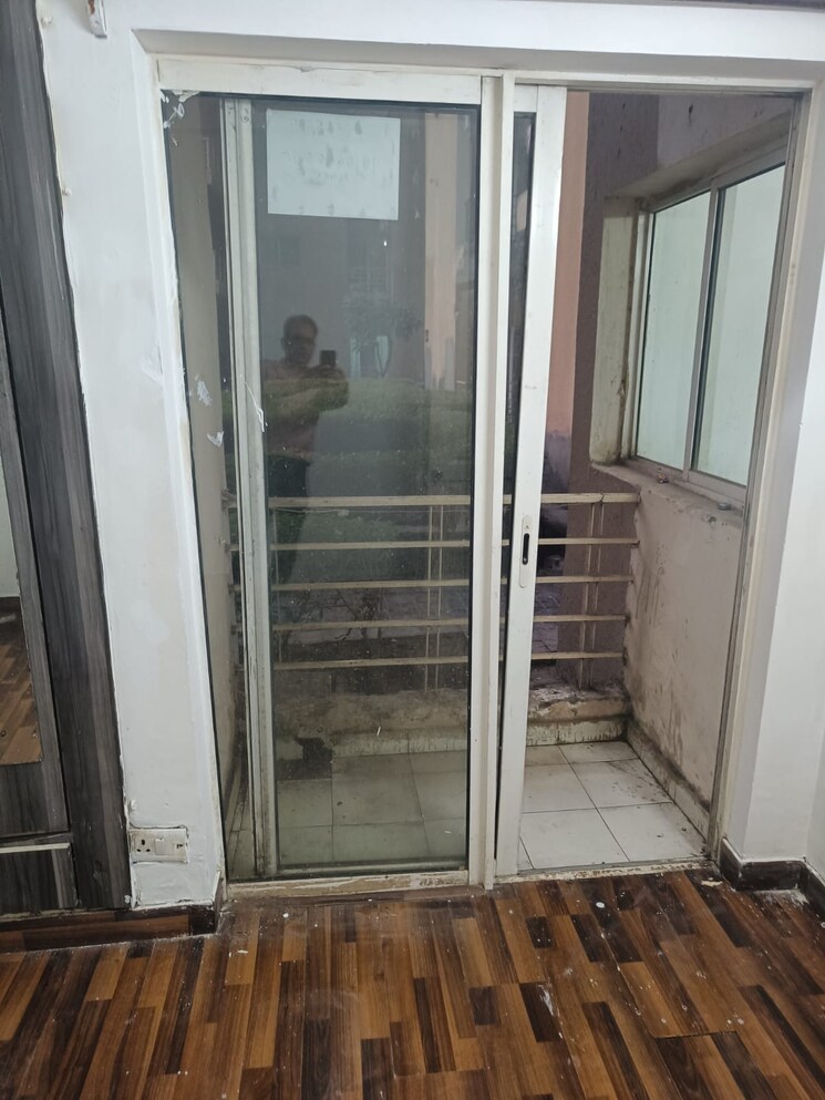 Balcony, jaypee-pavilion-heights-iii 3 Bedroom 1291 Sq.Ft. Apartment In Sector 128 Noida 9616236