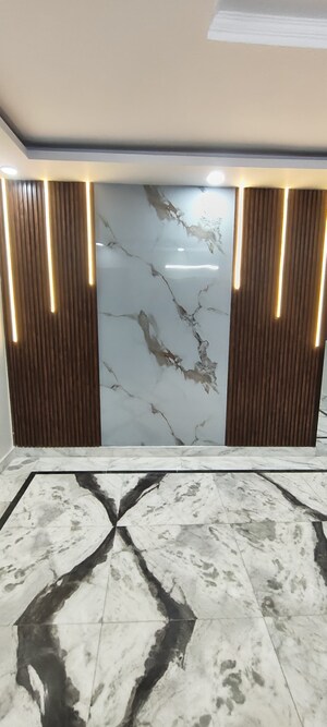 Room in 1 BHK Builder Floor at Rama Park – for Sale