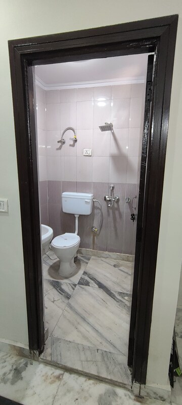Bathroom in 1 BHK Builder Floor at Rama Park – for Sale