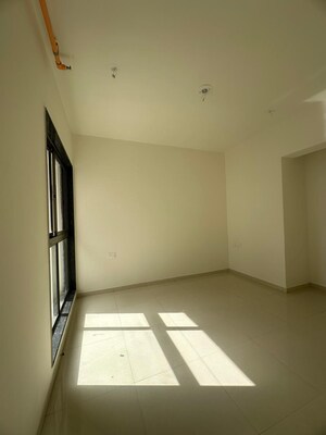 2 BHK Apartment For Rent in Runwal Eirene, Balkum Pada
