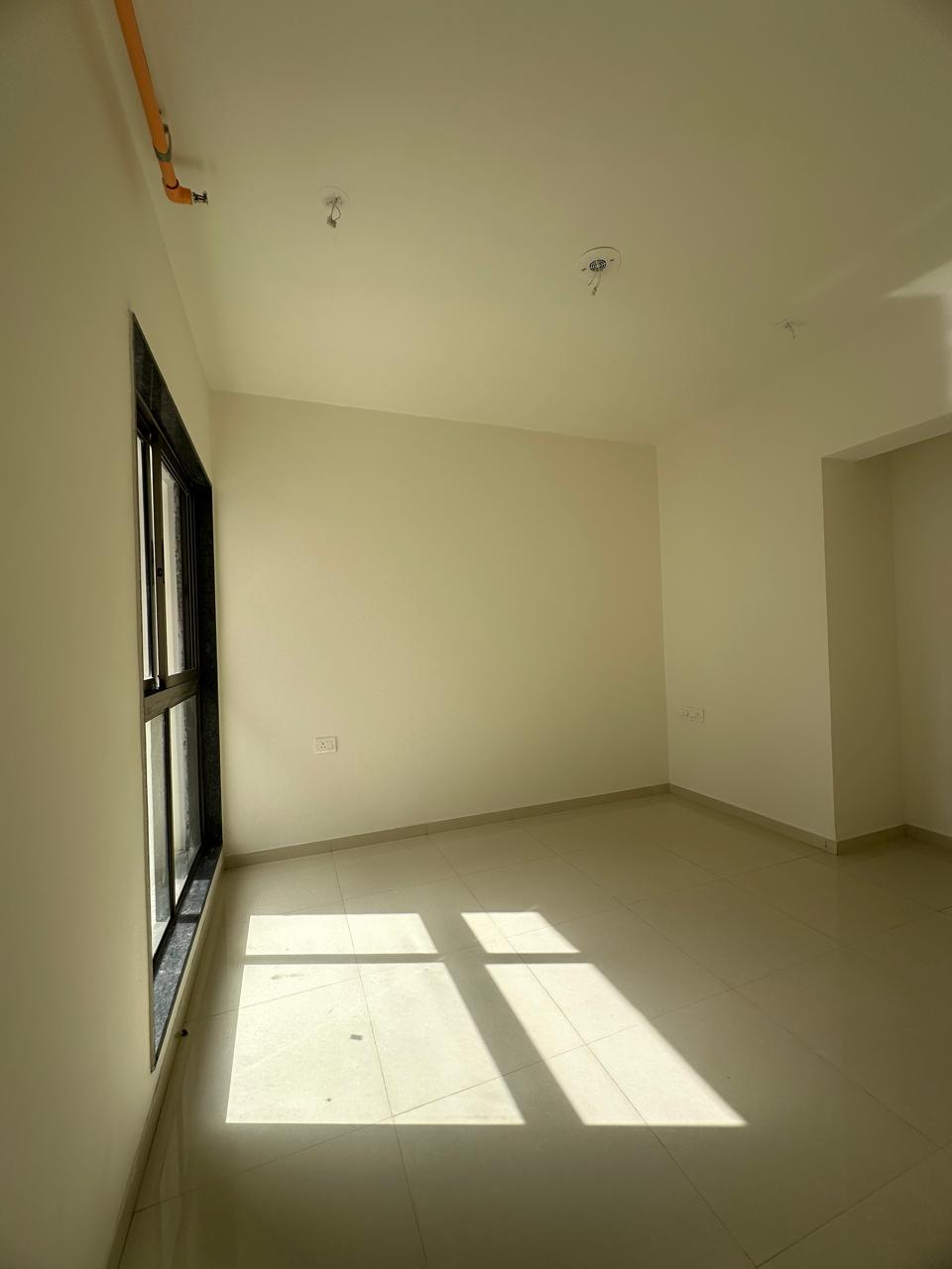 2 BHK Apartment For Rent in Runwal Eirene