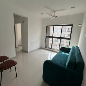 1 BHK Apartment For Rent in UK Iridium, Kandivali East