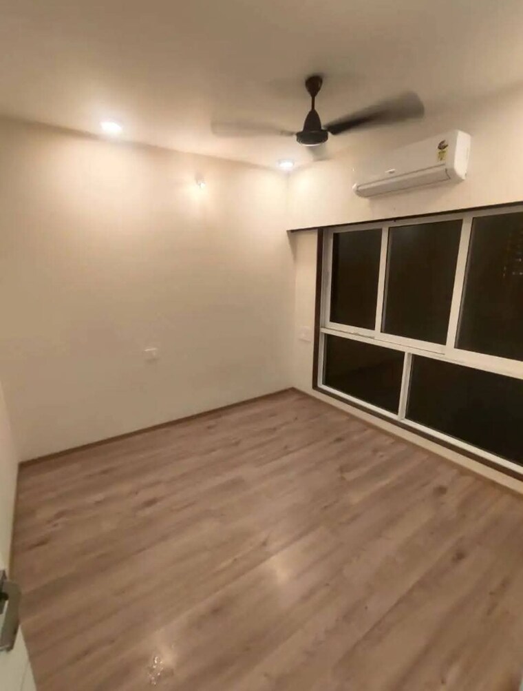Room, andheri west 1 Bedroom 380 Sq.Ft. Apartment In Andheri West Mumbai 9616452