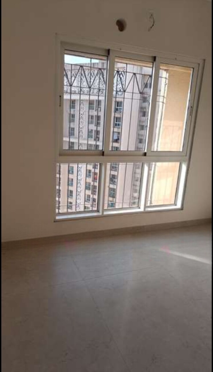 Room, dosti-west-county-phase-4-dosti-pine 2 Bedroom 636 Sq.Ft. Apartment In Balkum Pada Thane 9616475