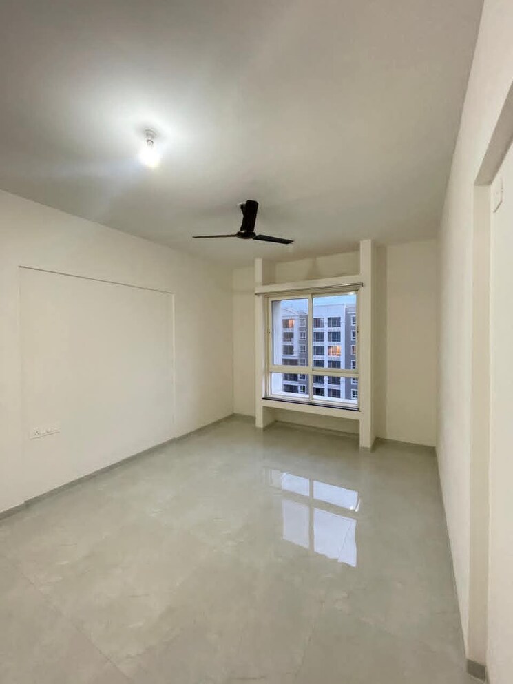 Room, nyati-era 3 Bedroom 1000 Sq.Ft. Apartment In Dhanori Pune 9616502