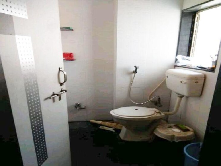 Bathroom, the-pearl-apartments 1 Bedroom 712 Sq.Ft. Apartment In Kharadi Pune 9499454
