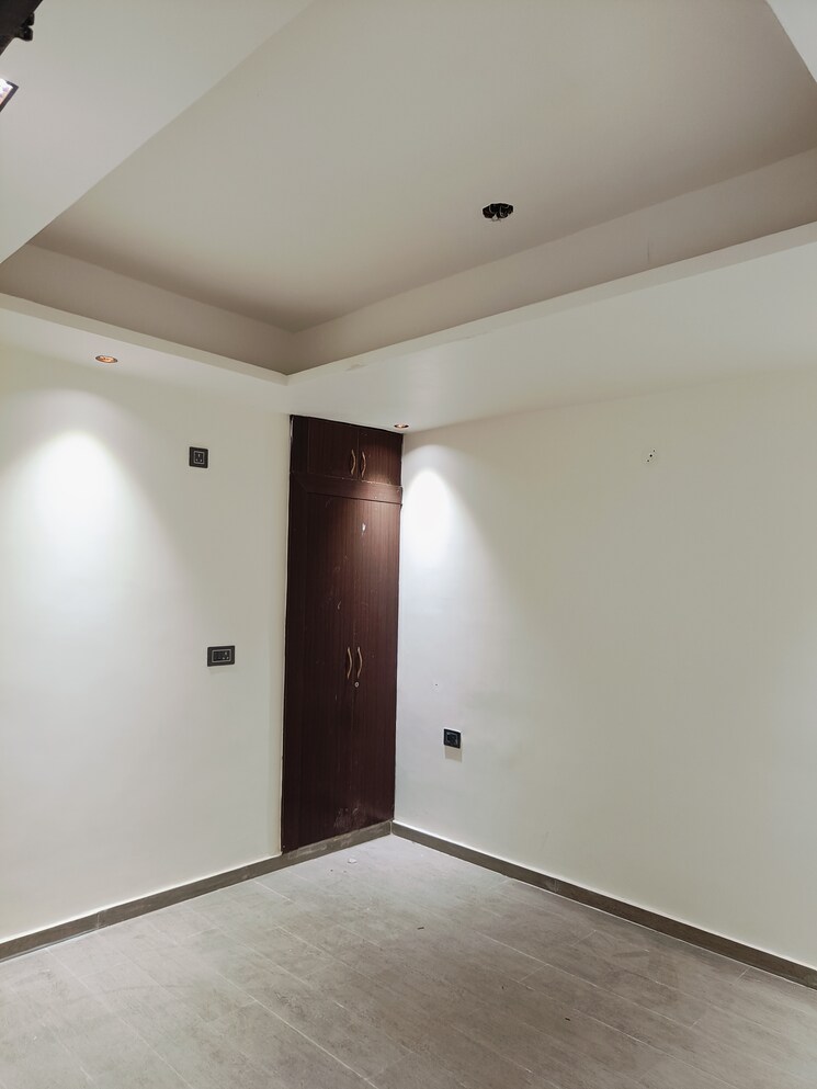 Room, samridhi-luxury-homes 2 Bedroom 800 Sq.Ft. Builder Floor In Baraula Noida 9616561