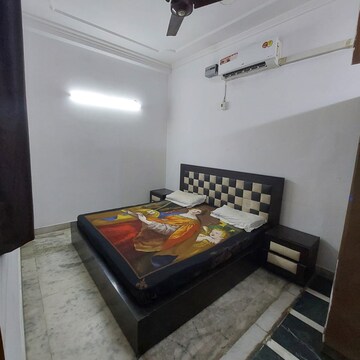 Bedroom in 3 BHK Independent House at Lajpat Nagar – for Rent