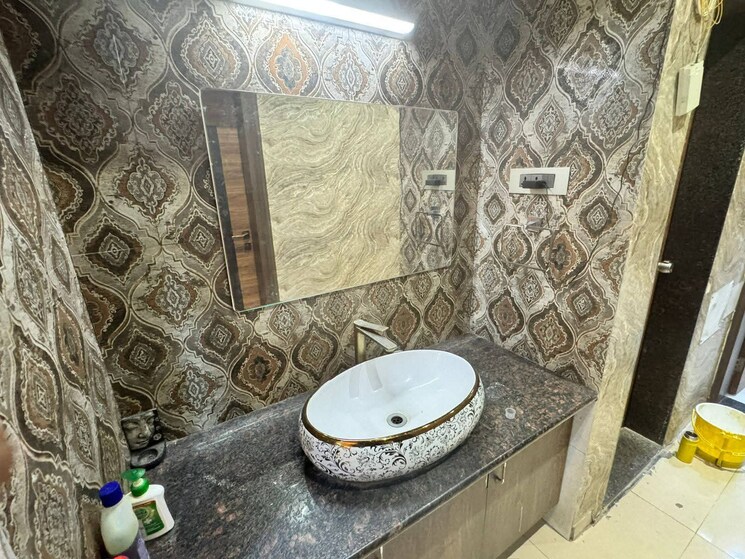 Bathroom, kolte-patil-dew-drops 2 Bedroom 1000 Sq.Ft. Apartment In Vishrantwadi Pune 9616646