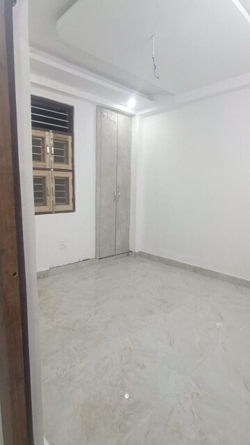 Room in 2 BHK Apartment at UPAVP Ganga Yamuna And Hindon Enclave, Pratap Vihar – for Sale