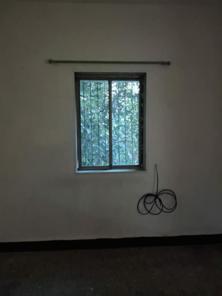 Room, dombivli east 2 Bedroom 750 Sq.Ft. Apartment In Dombivli East Thane 9616645