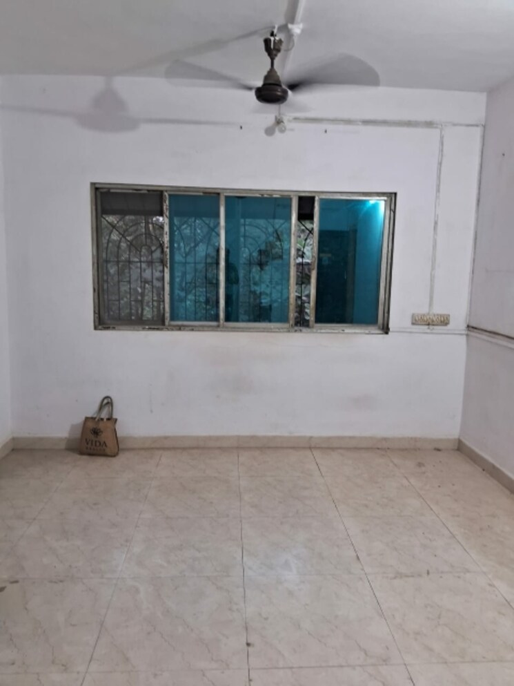 Room, dombivli east 2 Bedroom 750 Sq.Ft. Apartment In Dombivli East Thane 9616645