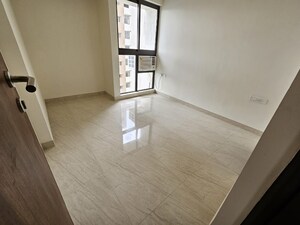 Room in 1 BHK Apartment at Lodha Crown Quality Homes, Majiwada – for Rent