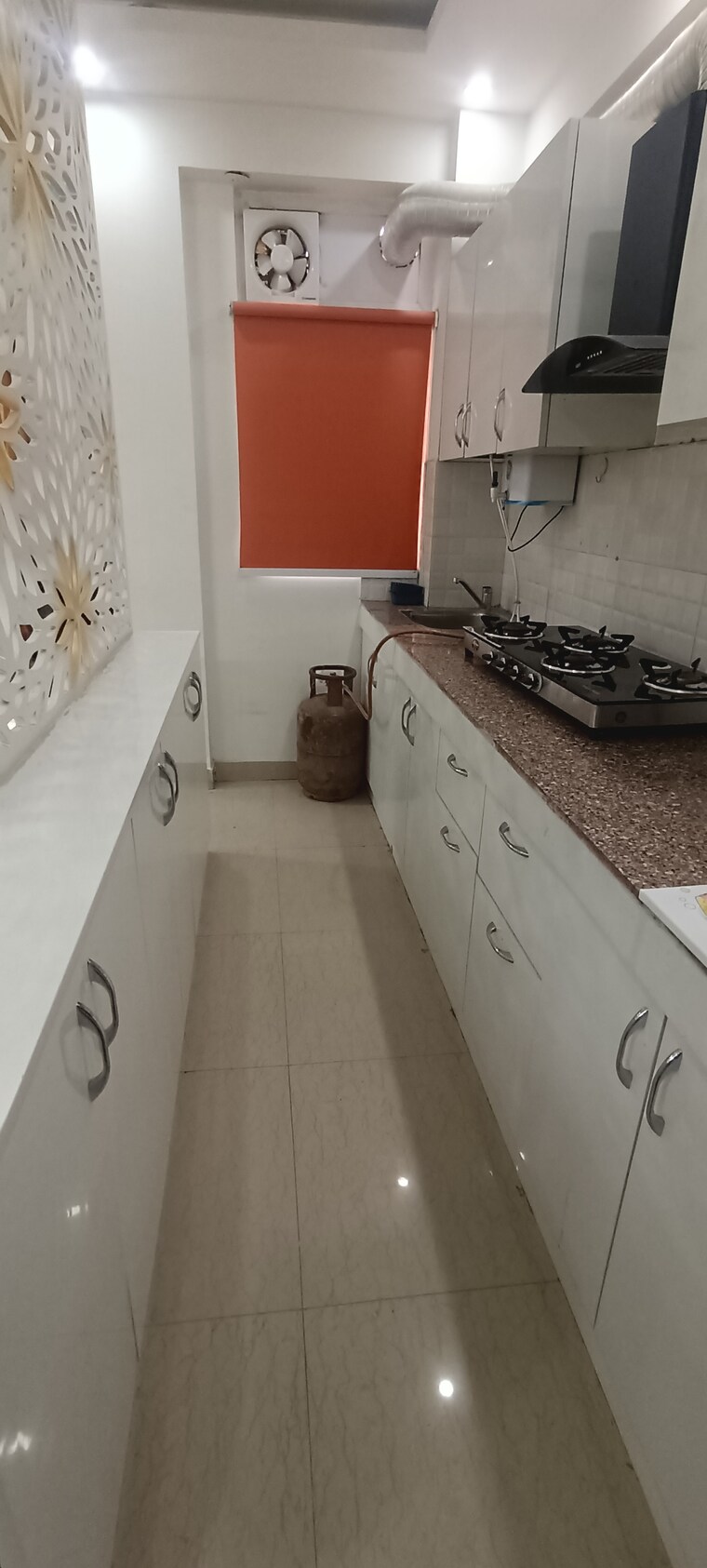 Kitchen, tulip-lemon 1 Bedroom 444 Sq.Ft. Apartment In Sector 69 Gurgaon 9616613