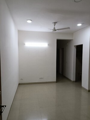 3 BHK Builder Floor For Rent in Emaar MGF Emerald Hills, Sector 65