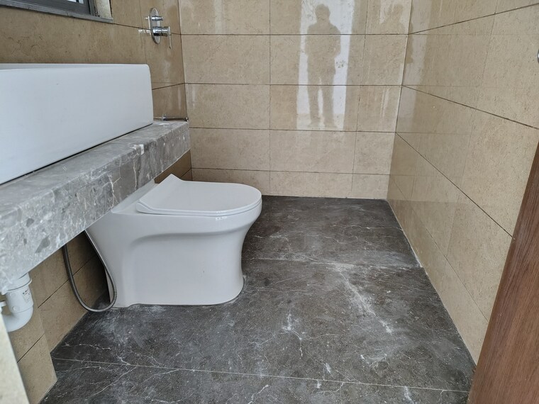 Bathroom, kalpataru-immensa-g 3 Bedroom 1150 Sq.Ft. Apartment In Kolshet Road Thane 9616672
