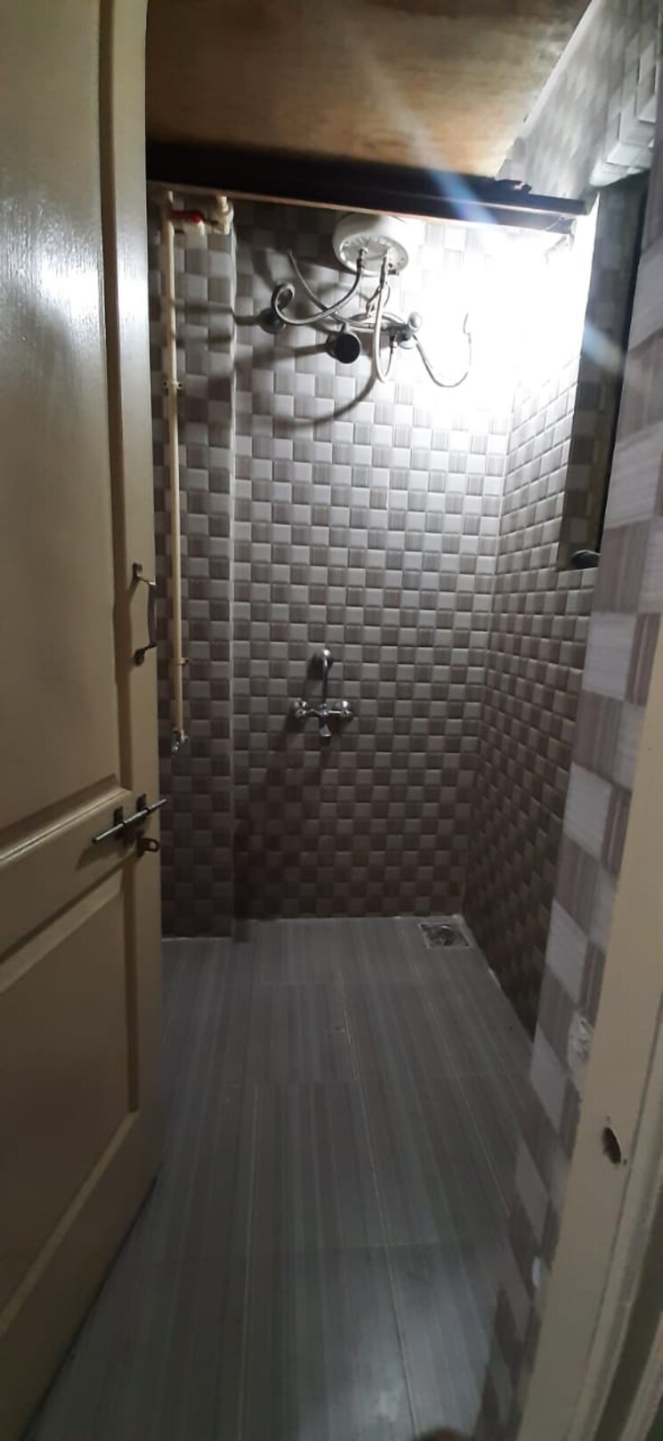 Bathroom, akash-pooja-garden 1 Bedroom 644 Sq.Ft. Apartment In Wadegaon Pune 9616670