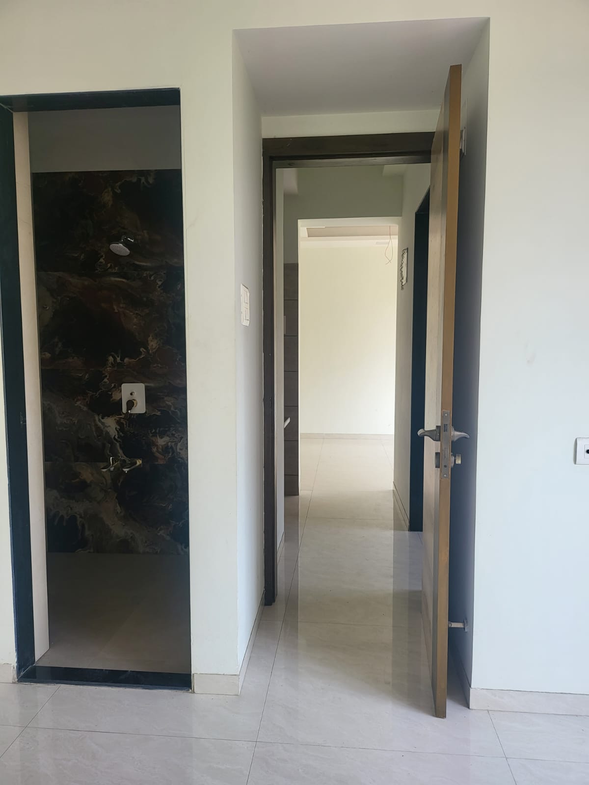 2 BHK + Pooja Room Apartment For Rent in Kalpataru Paramount