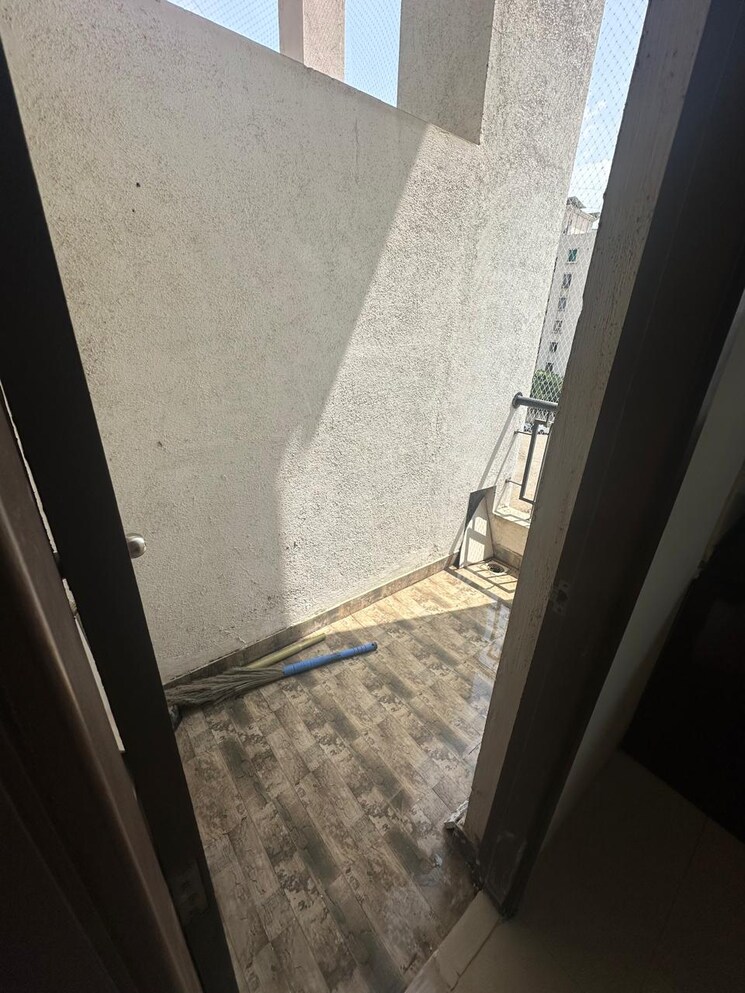 Balcony, arunaren-residency 1 Bedroom 550 Sq.Ft. Apartment In Kharadi Pune 9616701