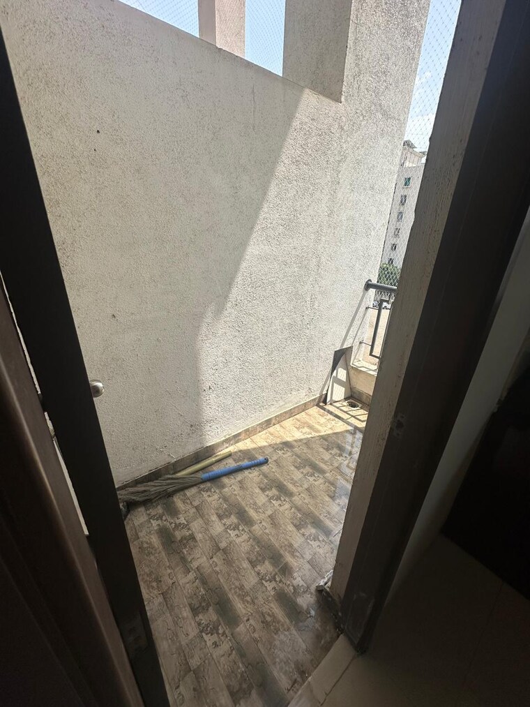 Balcony, arunaren-residency 1 Bedroom 550 Sq.Ft. Apartment In Kharadi Pune 9616701