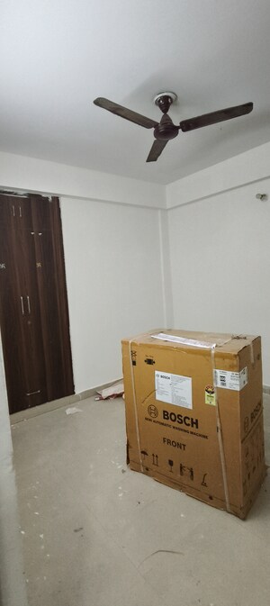 Furnished Amenities in 2 BHK Apartment at Galaxy North Avenue ll, Gaur City 2 – for Rent