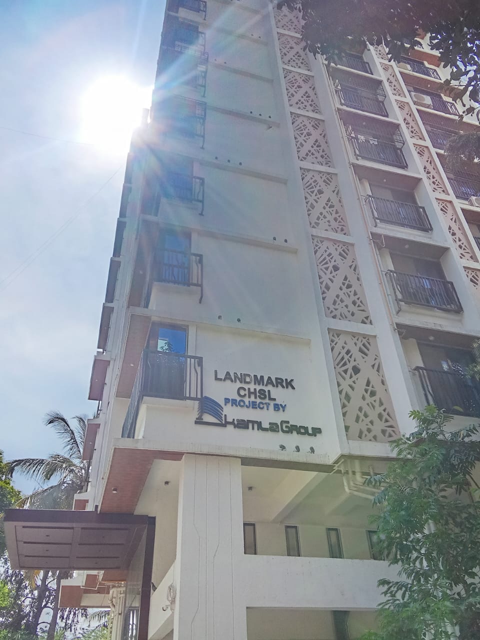 2 BHK Apartment For Rent in Kamla Landmark CHS