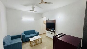 Team Area in 2 BHK Apartment at Signature Global Prime, Sector 63a – for Rent