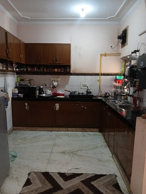 Kitchen in 3 BHK Independent House at RWA Apartments Sector 41, Sector 41 – for Rent