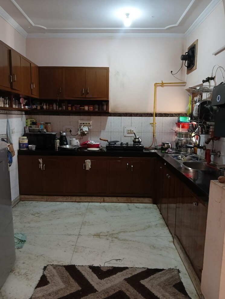 Kitchen, rwa-apartments-sector-41 3 Bedroom 180 Sq.Mt. Independent House In Sector 41 Noida 9616741