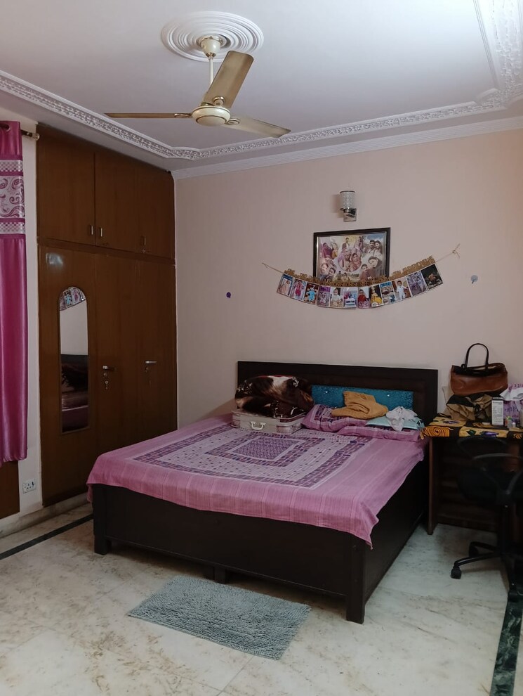 Bedroom, rwa-apartments-sector-41 3 Bedroom 180 Sq.Mt. Independent House In Sector 41 Noida 9616741