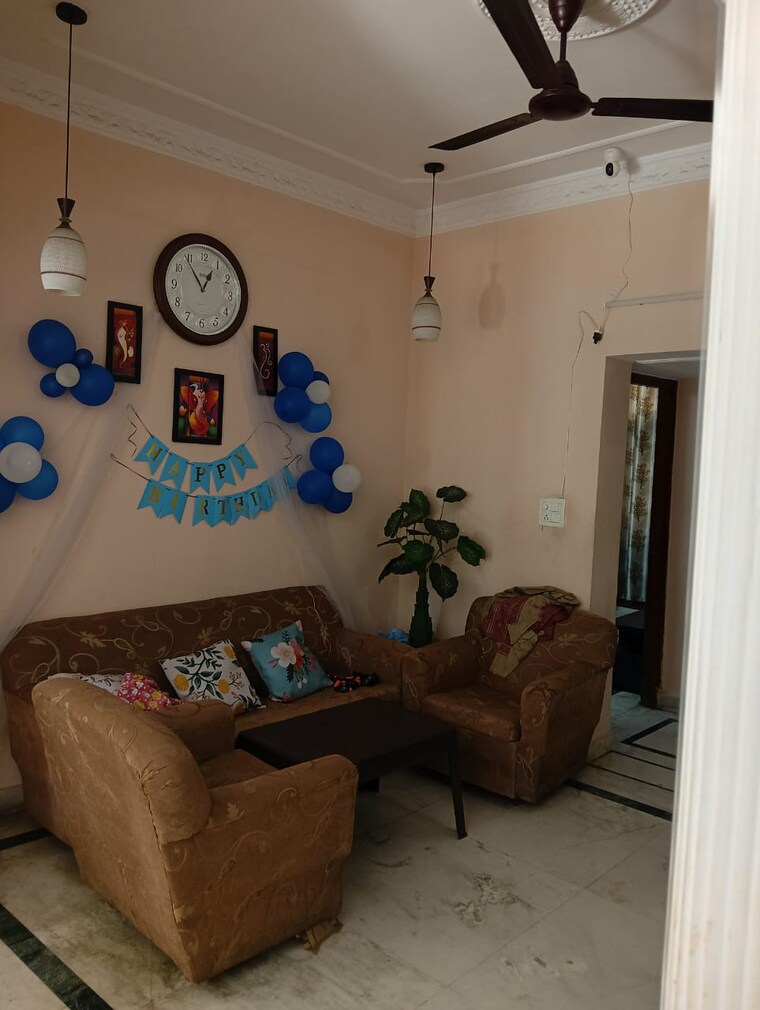 Living Room, rwa-apartments-sector-41 3 Bedroom 180 Sq.Mt. Independent House In Sector 41 Noida 9616741
